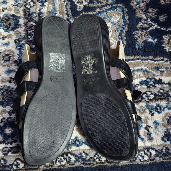 Comfortview Slides - Picture 3 of 4